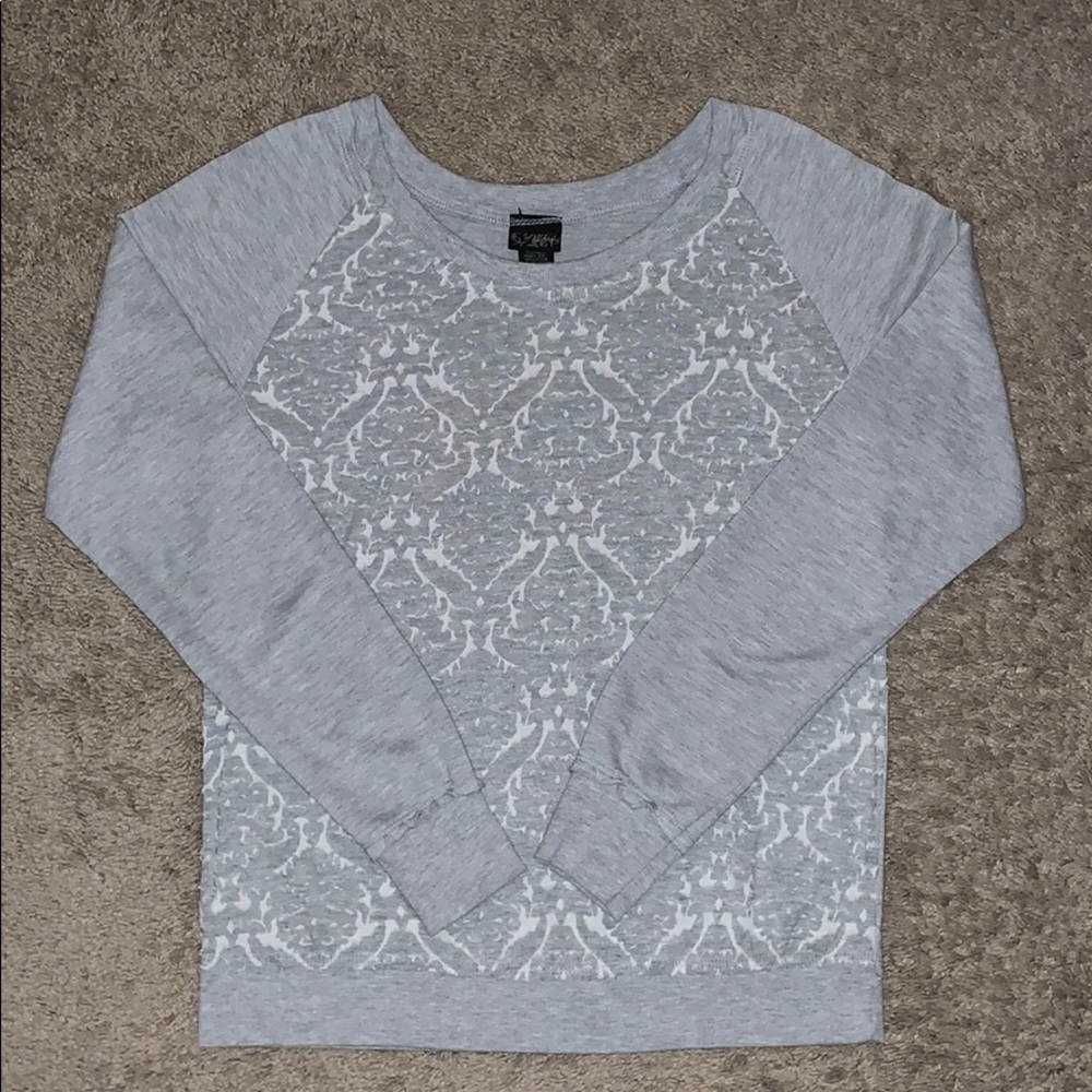 Daytrip lightweight sweatshirt